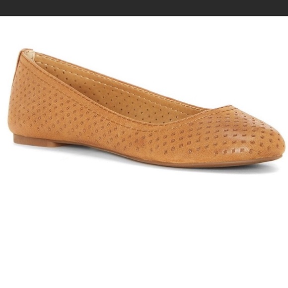 lucky brand tan flats